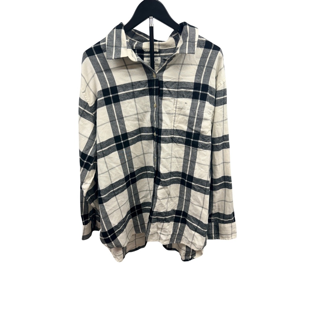 American Eagle NEW Women's Boyfriend Fit White and Black Plaid Flannel XL